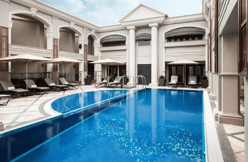 香港朗廷酒店泳池